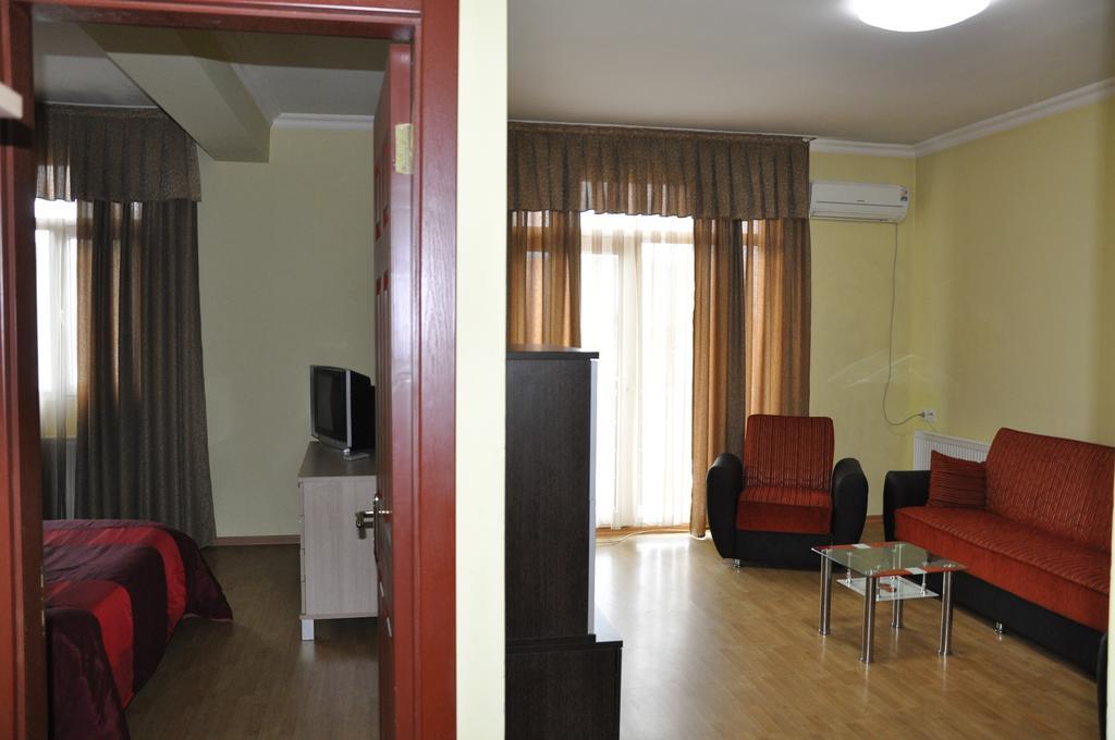Prestige Hotel บาทูมิ ห้อง รูปภาพ