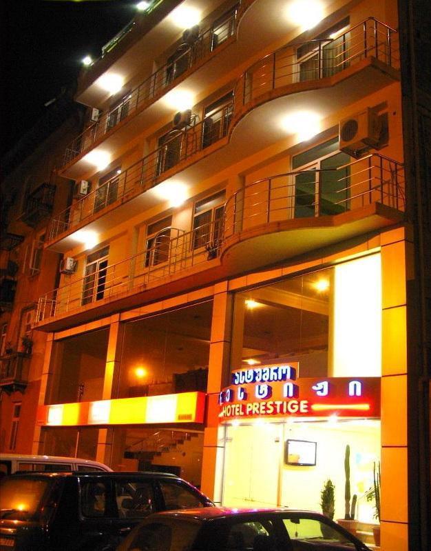 Prestige Hotel บาทูมิ ภายนอก รูปภาพ