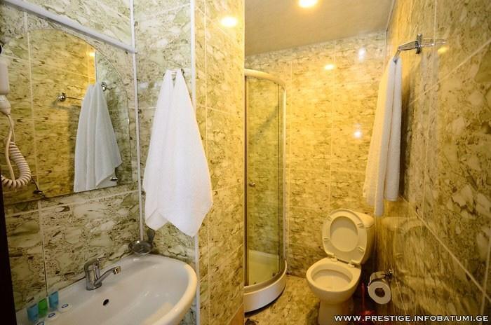 Prestige Hotel บาทูมิ ภายนอก รูปภาพ